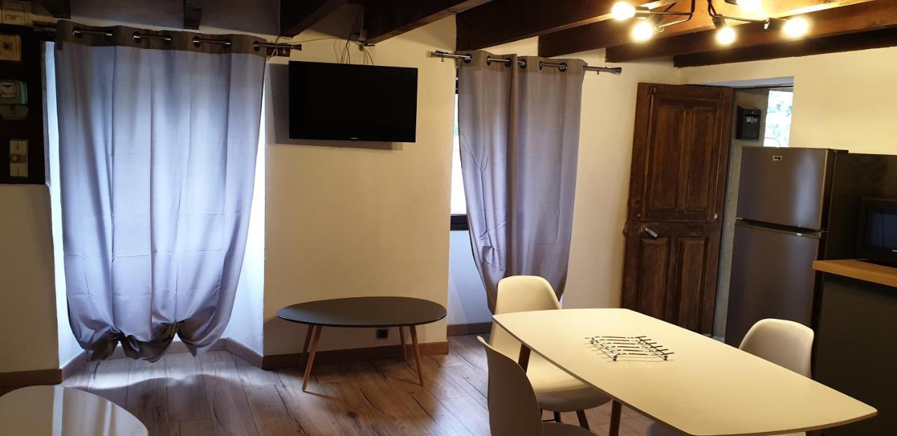 Appartement De Charme Vieille Ville 科尔特 外观 照片